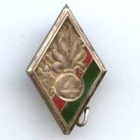 4° REI, grenade gravée, 4...