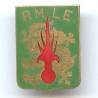 Régiment de Marche de la Légion Etrangère d'Extrême-Orient , grenade rouge sur dragon, lettres en arc de cercle, attache coupée