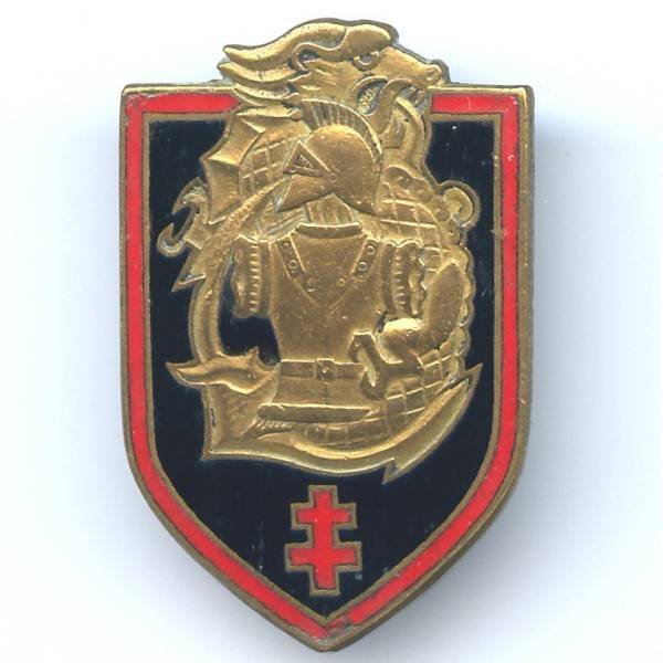 Génie du Corps Expéditionnaire Français en Extrême-Orient , attache ressoudée, petit éclat
