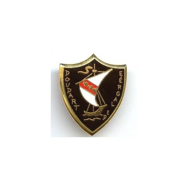 Doudart de Lagrée (aviso escorteur 1963-..) , nef à une voile blanche, écu, dos pointillé