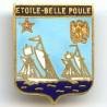 Etoile Belle Poule (goëlette école), voiles blanches, grenu