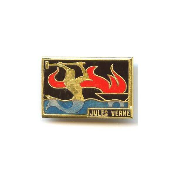 Jules Verne (navire-atelier 1932-61), flammes rouge vif