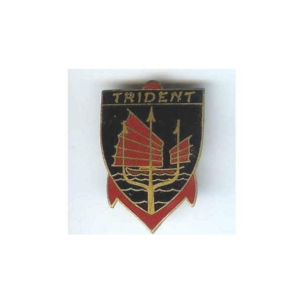 Trident (patrouilleur 1951-56), légère écaille en surface