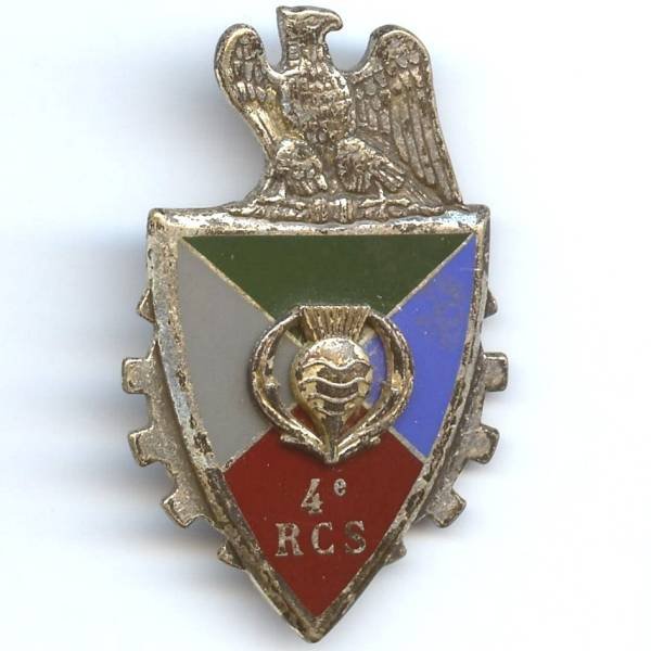 4° Régiment de Commandement et Soutien, à nettoyer