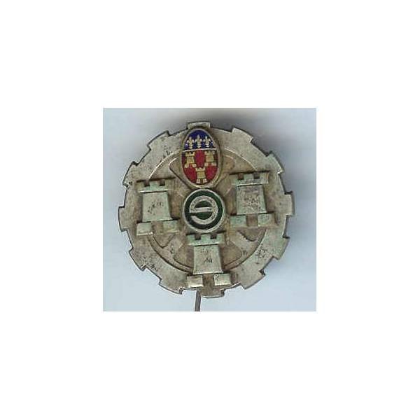 144° / 9° GTP, fond plein, attache cassée