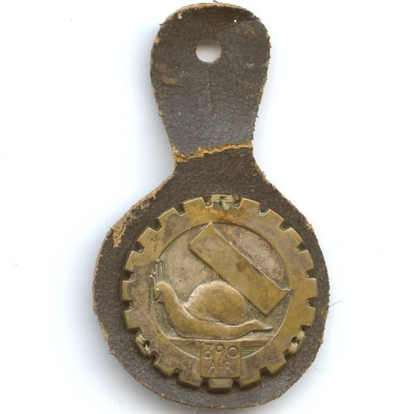 890° / 23° Compagnie Auto-Routière , escargot, cousu sur son cuir, patiné