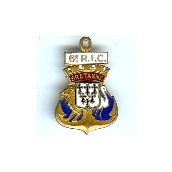 6° Rgt d' Infanterie Coloniale, Bretagne, attache remplacée