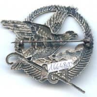 3° Régiment d'Infanterie Alpine , aigle posé aux ailes déployées, rond, tout métal