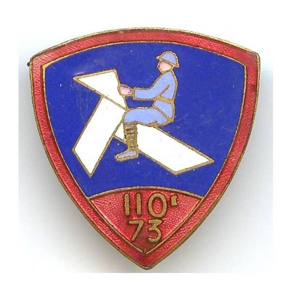 110° / 73° Régiment d'Infanterie , poilu chevauchant une cocotte en papier