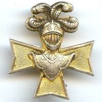 CIDB, croix dorée, heaume...