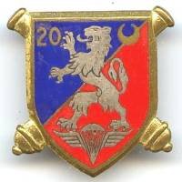20° Rgt d' Artillerie, plat, émail, dos guilloché argenté