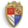25° Rgt d' Artillerie, émail, dos lisse doré, 2 boléros D