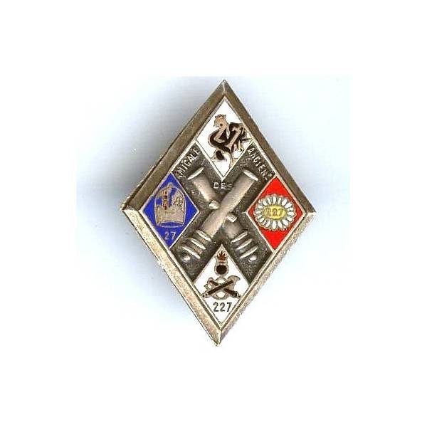 Amicale des Anciens des 27° et 227° RA, 35x48, attache patin