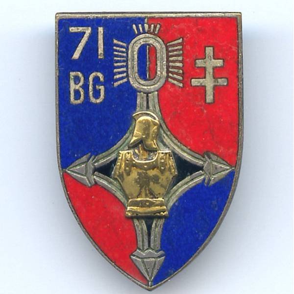 71° Bataillon du Génie, croix du sud à plat, manque 1 anneau