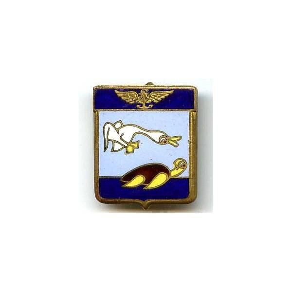 Escadrille 54 S (1946-58) , oiseau blanc, tortue, attache abimée, rayures