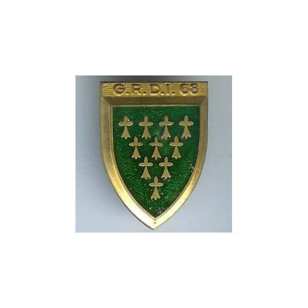 68° GRDI, attache recollée