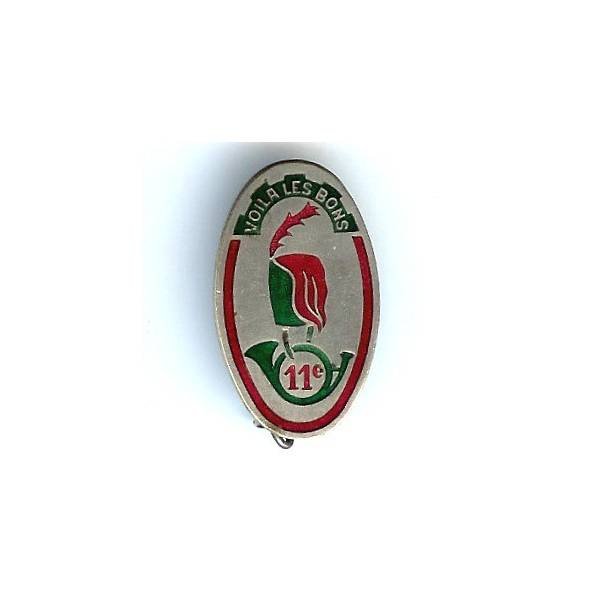 11° Rgt de Chasseurs à Cheval, cor vert à gauche
