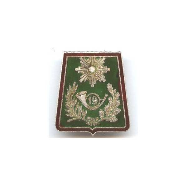19° Régiment de Chasseurs à Cheval , émail, dos guilloché, 2 boléros