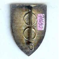 6° RCA, 7 flammes, dos guilloché, 2 boléros