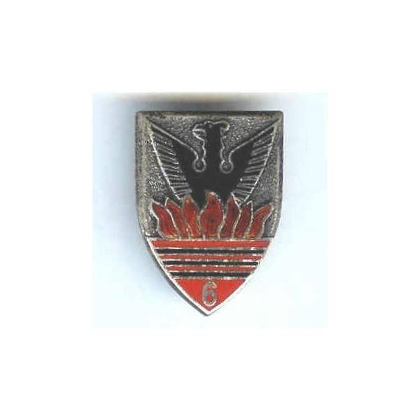 6° RCA, 7 flammes, dos guilloché, 2 boléros, patiné
