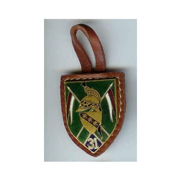 31° Rgt de Dragons, casque à plat, fixation par 3 pattes