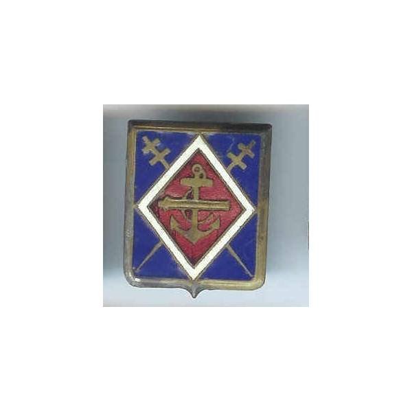 1° RAC, émail, dos maculé de soudure