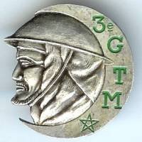 3° Gpt de Tabors Marocains, lettres vertes, peint, argenté