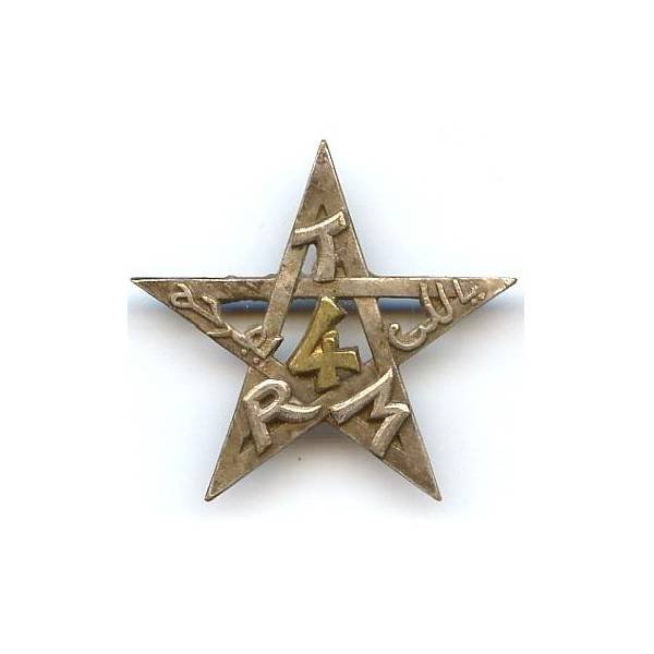 4° Régiment de Tirailleurs Marocains , estampé, manque 1 anneau