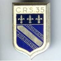 CRS 35, en deux pièces