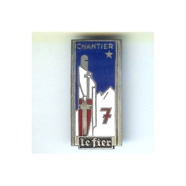 GJF 7 "le fier", 21x45, émail, ciel clair, attache coupée