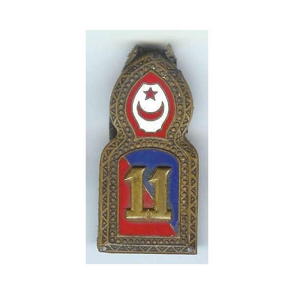 11° Légion de Gendarmerie  Tunisie , monobloc, trous couture