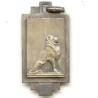 Pendentif Education Phyique , lion assis