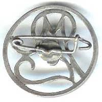 M 2 dans cercle ajouré