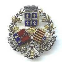 Triple blason, abeille,...