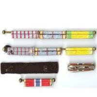 Ensemble de 5 rappels divers avec barrettes