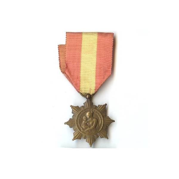 Médaille de la Famille Française , bronze