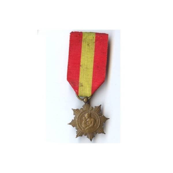 Médaille de la Famille Française , bronze, signée D