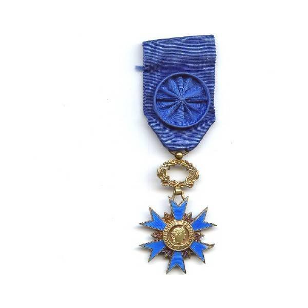 Vermeil, centre or, Ordre National du Mérite, écaille