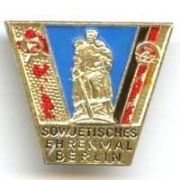 Sowjetisches Enrenmal...