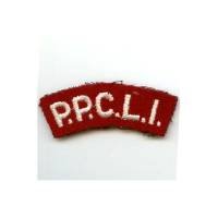 Titre d' Epaule Canada...