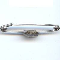 Parti Social Français, pendentif en perles de métal colorées