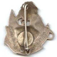4° Rgt de Tirailleurs Sénégalais, lion, fond évidé, émail, marquage en V, gros boléro lisse