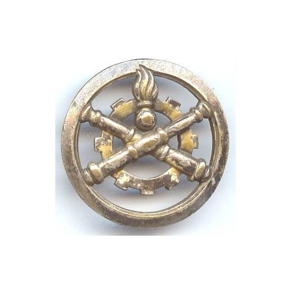 Insigne de bérêt du Matériel, patiné