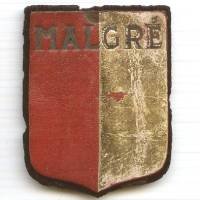 Insigne en cuir peint...