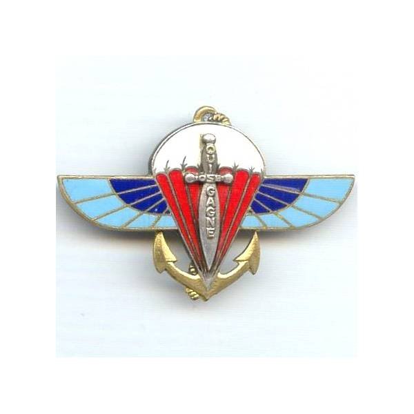 2° RPIMa , devise , émail, 2 boléros lisses, légers fêles