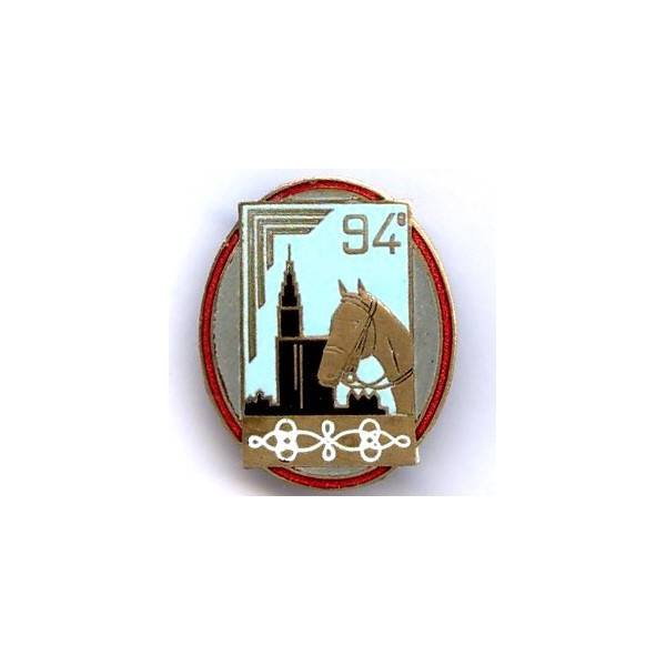 94° GRDI , tête de cheval dorée, église noire