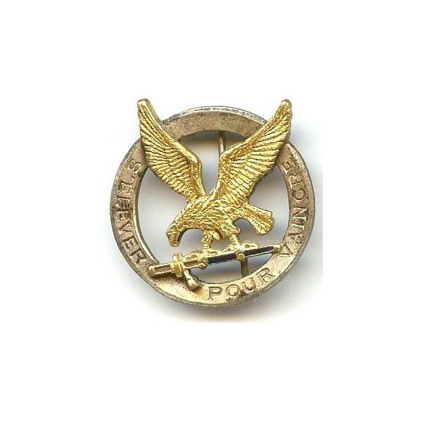 Gpt Ecole 318 / Escadron d' Elèves Sous-Officiers Nîmes , attache abimée