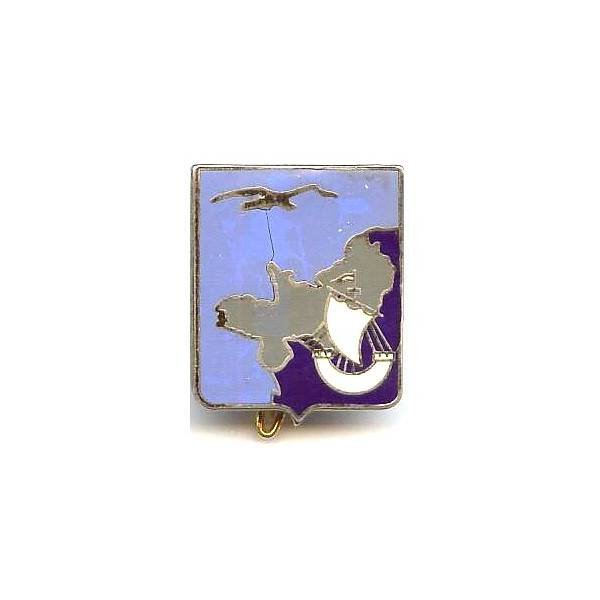 Etat-Major / 2° Région Aérienne Villacoublay , attache ressoudée, fêle à 12 h