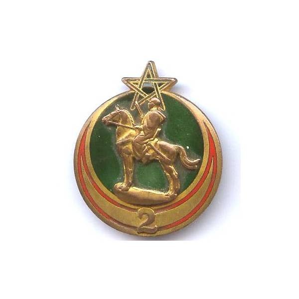 2° Groupe d'Escadrons Autonomes de Spahis Algéro-Marocains , matriculé 585, léger éclat