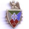 1° Régiment de Commandement et Soutien , blason à plat, dos lisse estampé